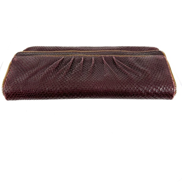 LAUREN MERKIN ZIPPER CLUTCH - Picture 4 of 5